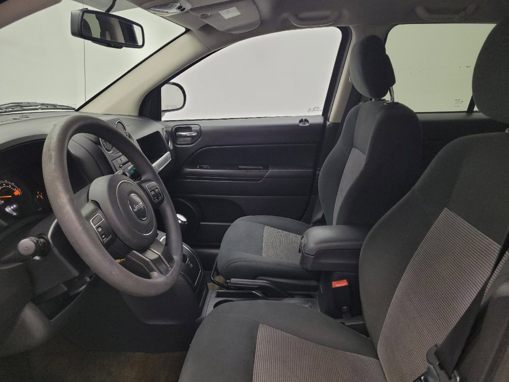 Used 2017 Jeep Compass Sport w/ Power Value Group FWD image 17
