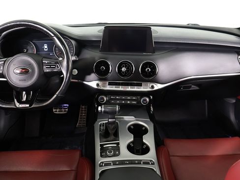 Used 2019 Kia Stinger GT1 image 40