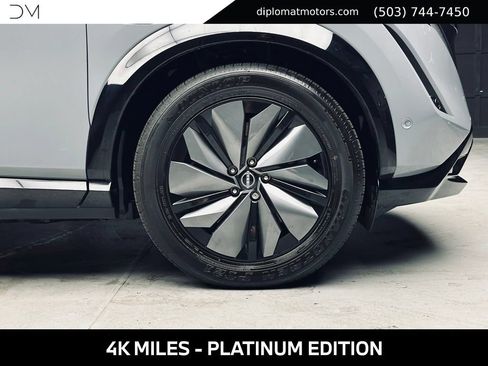 Used 2025 Nissan Ariya Platinum AWD/4WD image 44