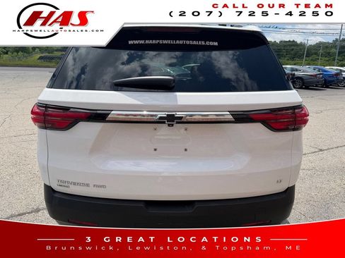 Used 2024 Chevrolet Traverse LT w/ LPO, Floor Liner Package AWD/4WD image 5