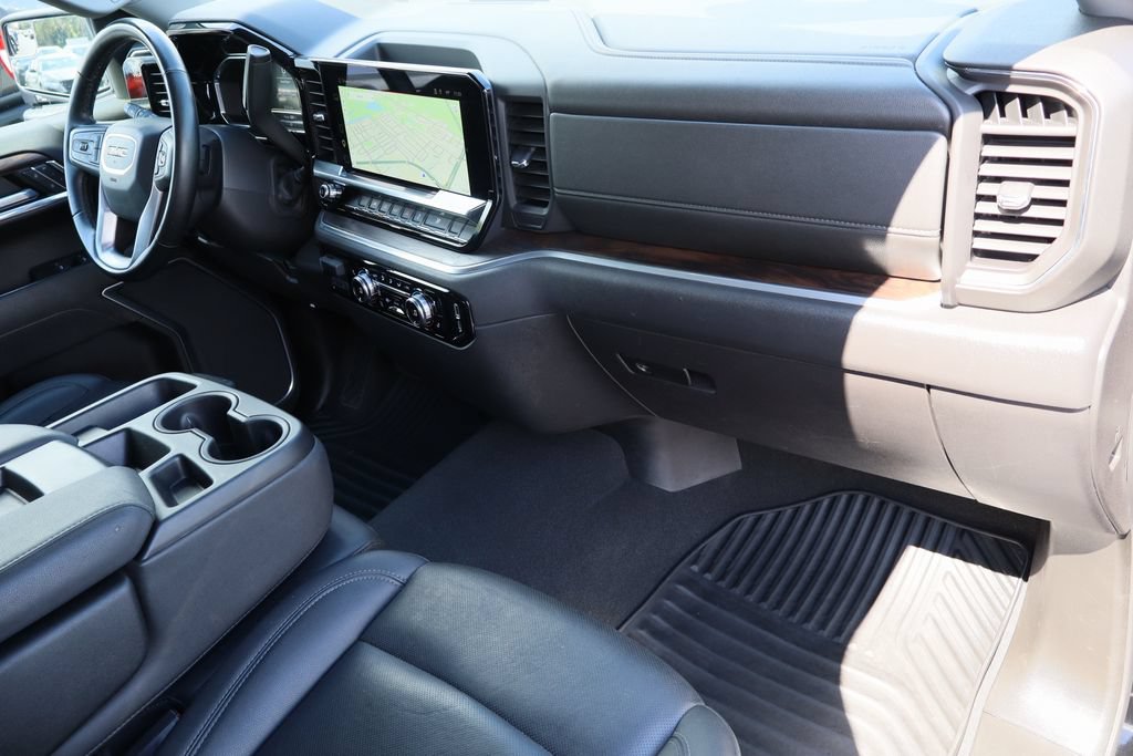 Certified 2025 GMC Sierra 1500 SLT RWD image 28