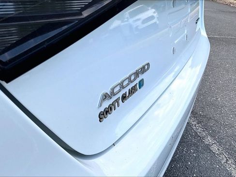 Used 2024 Honda Accord EX-L image 25