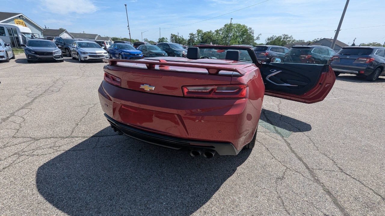 Used 2017 Chevrolet Camaro LT RWD image 20