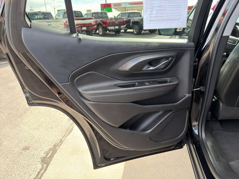 Used 2020 GMC Terrain SLT w/ Preferred Package AWD/4WD image 14