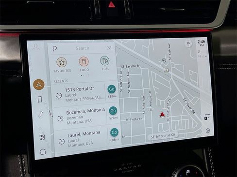 Used 2024 Jaguar F-PACE R-Dynamic S image 13