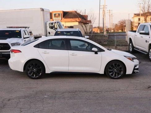 Certified 2023 Toyota Corolla SE w/ SE Premium Package image 5