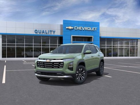 New 2026 Chevrolet Equinox LT w/ Convenience Package II image 8