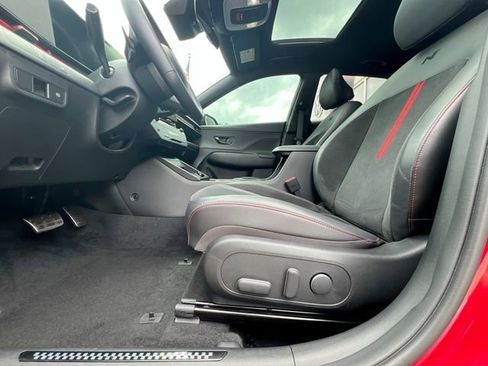 Used 2024 Hyundai Kona N Line image 12