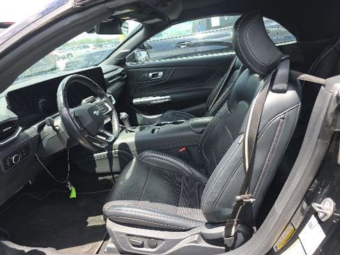 Used 2024 Ford Mustang Premium RWD image 5