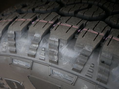 Used 2015 Chevrolet Traverse LT image 17