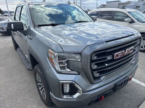 Used 2020 GMC Sierra 1500 AT4 image 2