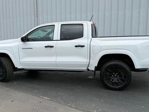 New 2026 Chevrolet Colorado W/T w/ WT Custom Package RWD image 2