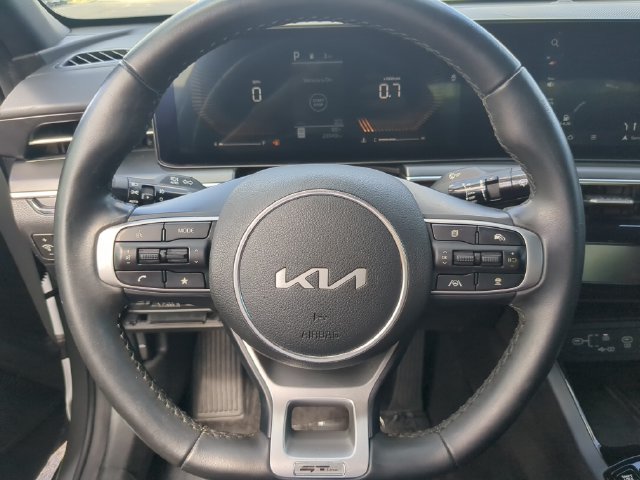 Used 2025 Kia K5 GT-Line w/ GT-Line Premium Package FWD image 33