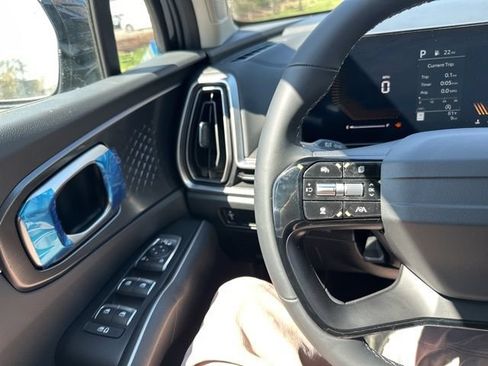 New 2026 Kia Sorento LX FWD image 42