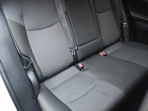 Used 2024 Toyota RAV4 XLE AWD/4WD image 28