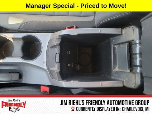Used 2015 Ford Escape SE image 24
