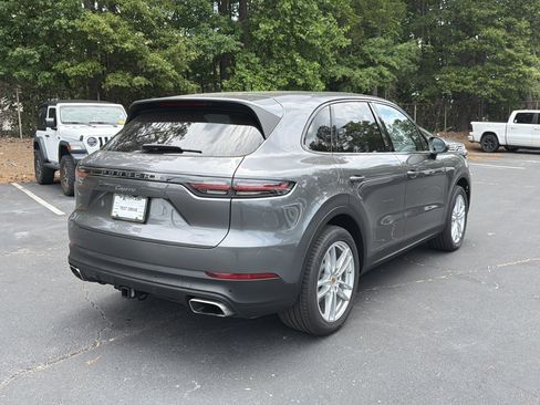 Used 2019 Porsche Cayenne AWD/4WD image 8
