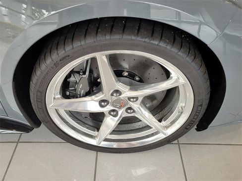 New 2025 Chevrolet Corvette E-Ray w/ ZER Performance Package image 10