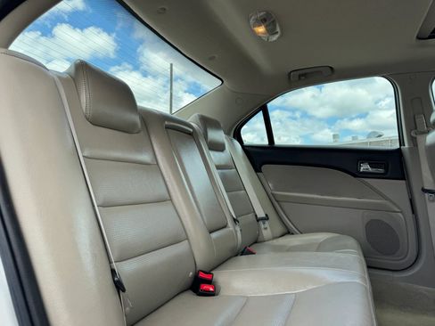 Used 2009 Ford Fusion SEL FWD image 28