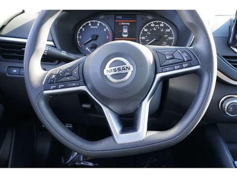 Used 2022 Nissan Altima 2.5 S image 23