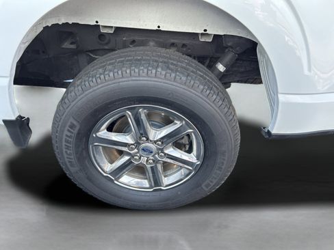 Used 2023 Ford F150 XLT w/ XTR Package image 10