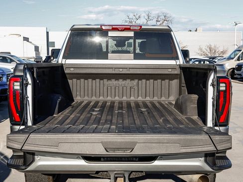 Used 2024 GMC Sierra 2500 AT4 w/ AT4 Premium Plus Package image 27