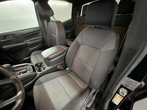 Used 2023 Chevrolet Colorado Trail Boss w/ Advanced Trailering Package AWD/4WD image 19