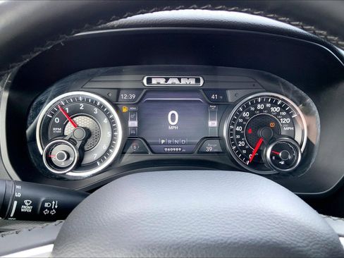 Used 2019 RAM 1500 Big Horn image 24