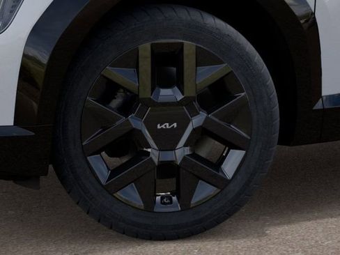 New 2026 Kia EV9 Land w/ Nightfall Edition Package image 10