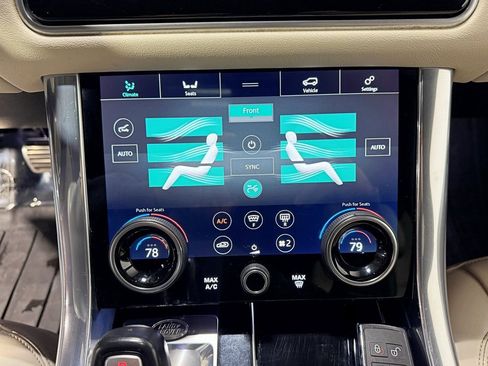 Used 2022 Land Rover Range Rover Sport HSE Silver Edition image 17