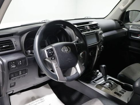 Used 2019 Toyota 4Runner SR5 AWD/4WD image 16
