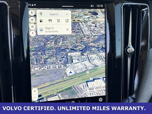 Certified 2025 Volvo XC60 B5 Plus image 24