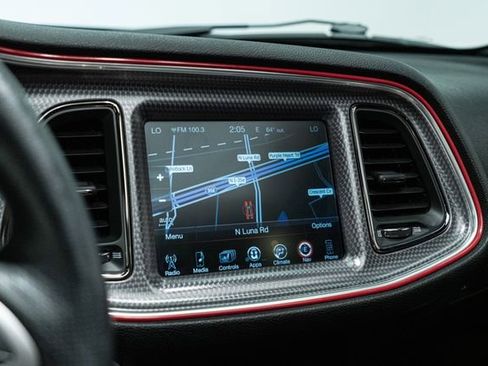 Used 2016 Dodge Challenger SRT Hellcat image 27