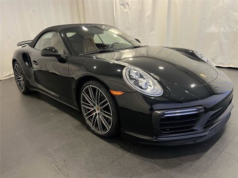 Certified 2019 Porsche 911 Turbo image 7