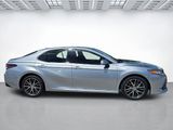 Used 2022 Toyota Camry XLE image 4