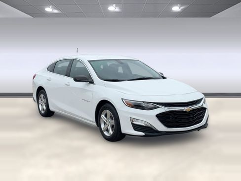 Used 2020 Chevrolet Malibu LS image 7
