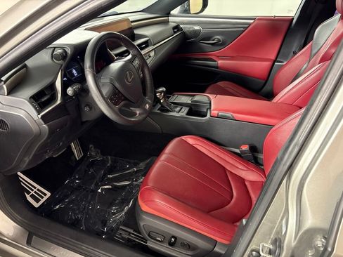 Used 2019 Lexus ES 350 F Sport w/ Accessory Package 2 FWD image 32