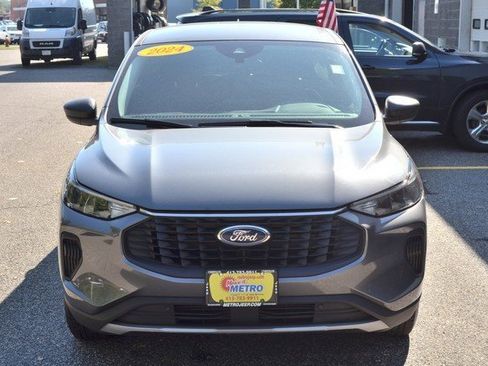 Used 2024 Ford Escape Active image 3