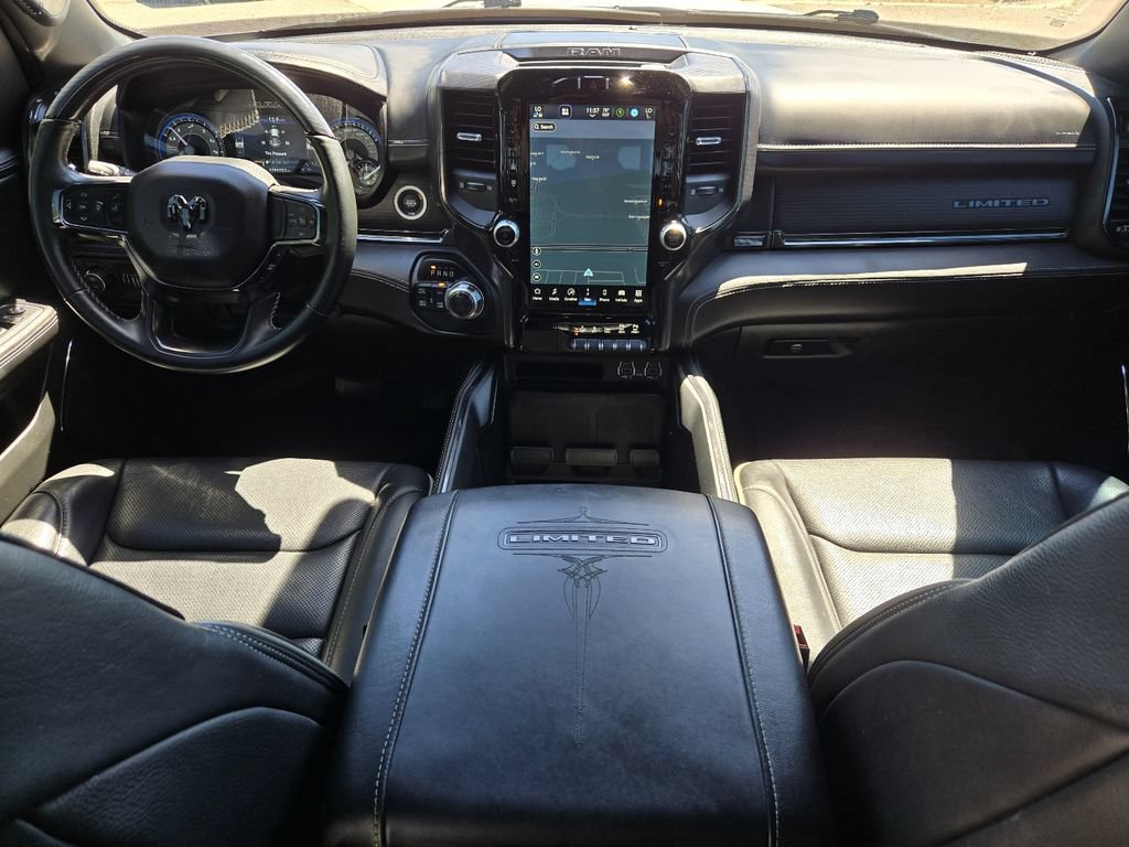 Used 2022 RAM 1500 Limited AWD/4WD image 2