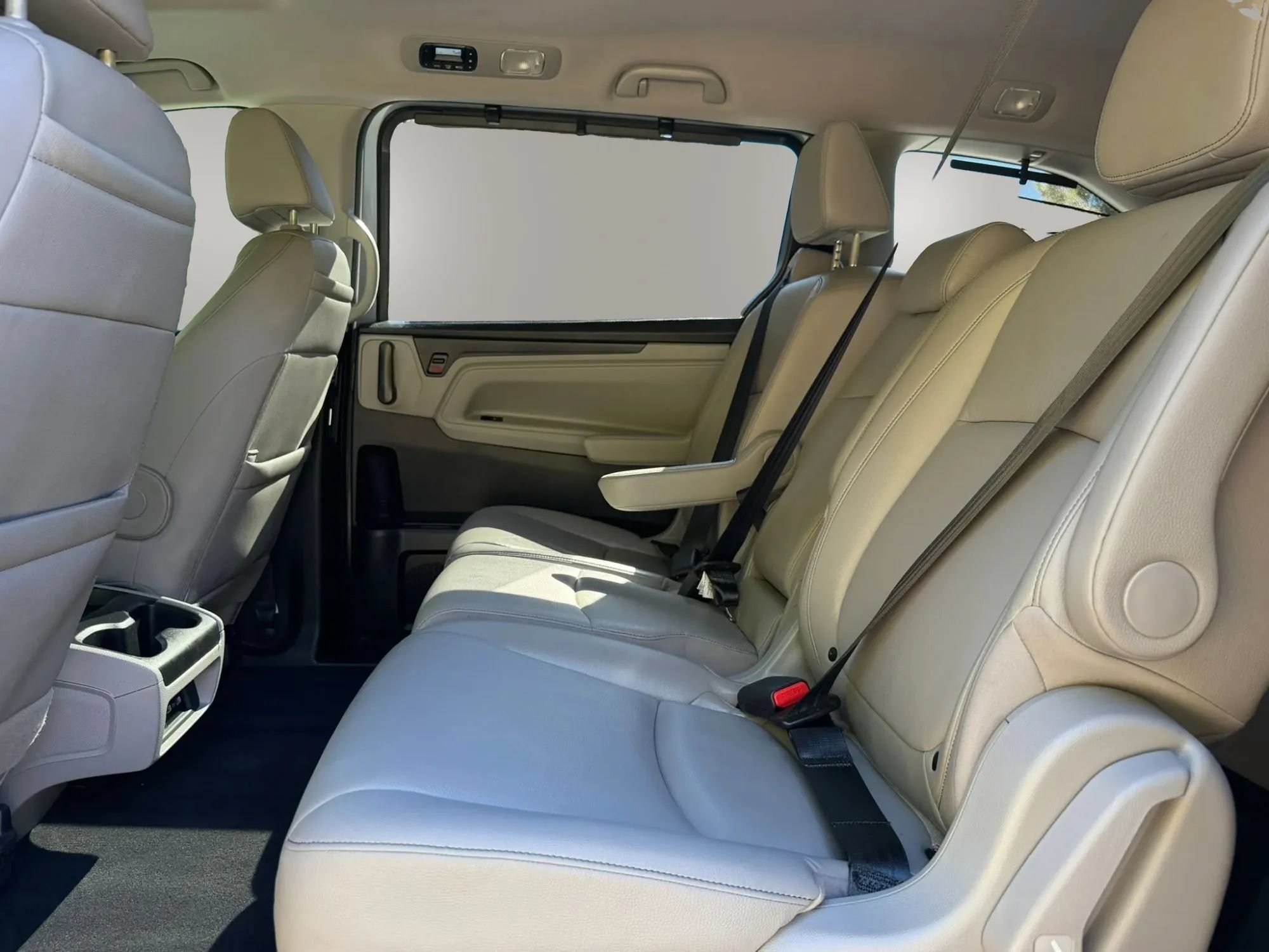 Used 2023 Honda Odyssey Touring image 14