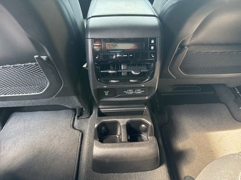 Used 2022 Jeep Grand Cherokee L Limited w/ MOPAR Finishing Package image 26