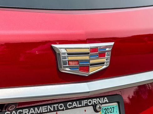 Used 2019 Cadillac XT5 Luxury FWD image 4