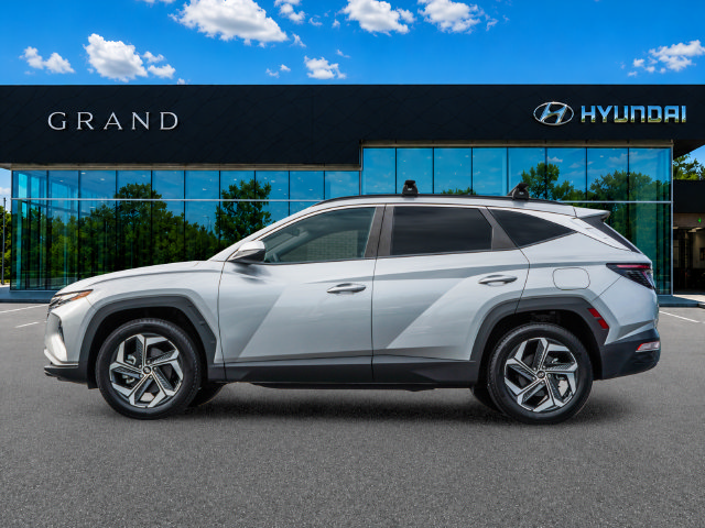 Used 2023 Hyundai Tucson SEL w/ Convenience Package AWD/4WD image 3