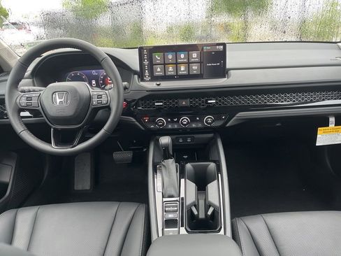 New 2026 Honda Accord EX-L image 9