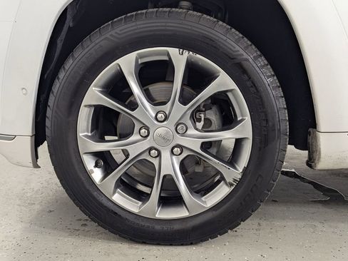 Used 2020 Jeep Grand Cherokee Summit w/ Platinum Series Group image 11