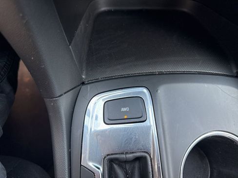 Used 2022 Chevrolet Equinox LS w/ LS Convenience Package image 22