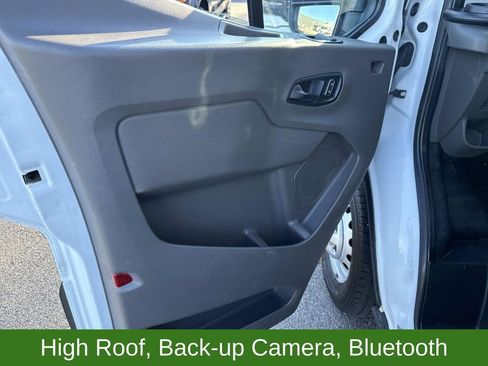 Used 2022 Ford Transit 250 148 High Roof AWD image 19