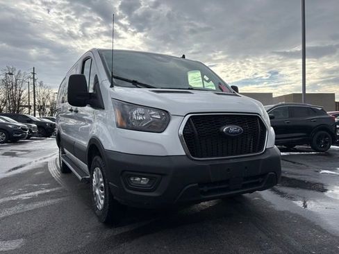 Used 2024 Ford Transit 250 Low Roof w/ Exterior Upgrade Package image 13