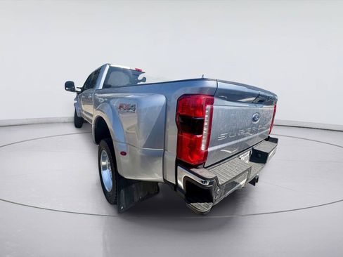 Used 2024 Ford F450 Lariat w/ Lariat Ultimate Package AWD/4WD image 6