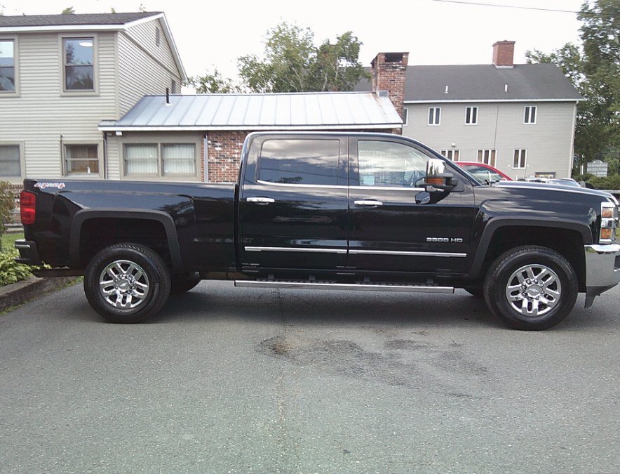 Used 2016 Chevrolet Silverado 3500 LTZ w/ Snow Plow Prep Package AWD/4WD image 8